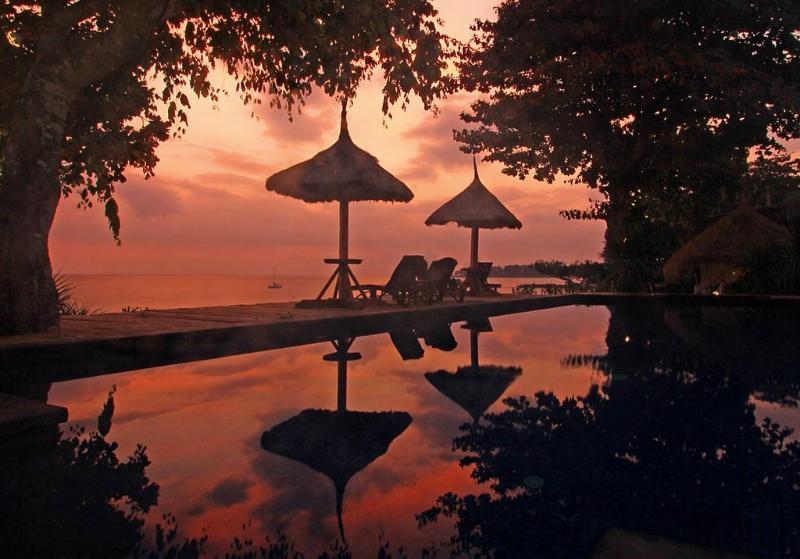 Sunsethouse Lombok Hotel Mangsit Екстериор снимка